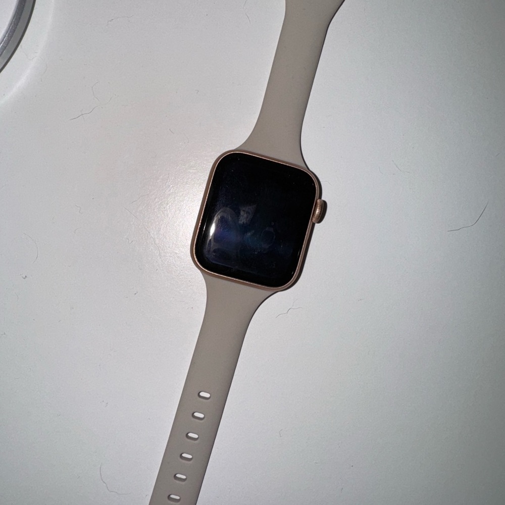 Apple Watch Series 6 40mm rose gold